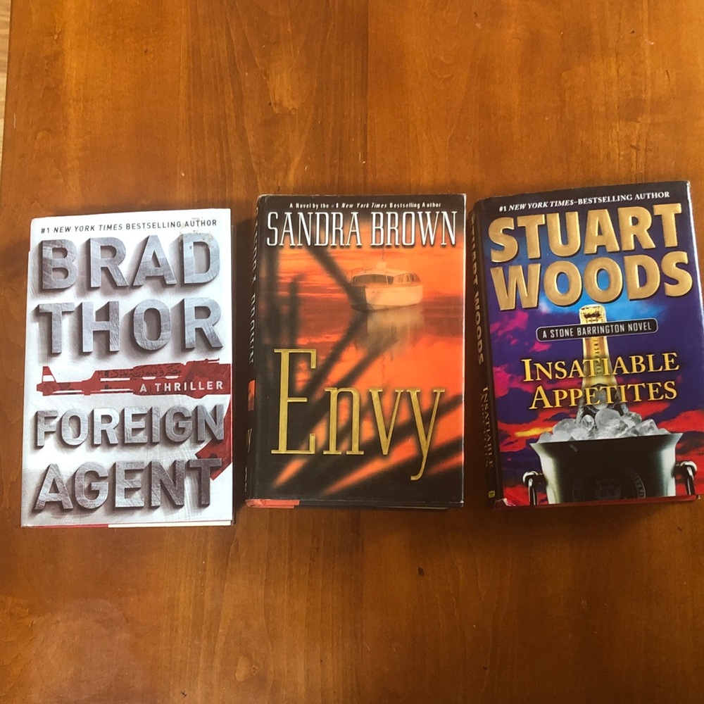 Brad Thor, Sandra Brown & Stuart Woods Hardcover Book Set - Multi-Color